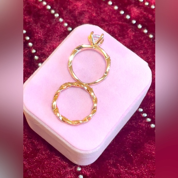 14K Gold Plated Shiny Zircon Wave Band Ring Set Alloy Promise Ring for Women - Picture 4 of 7